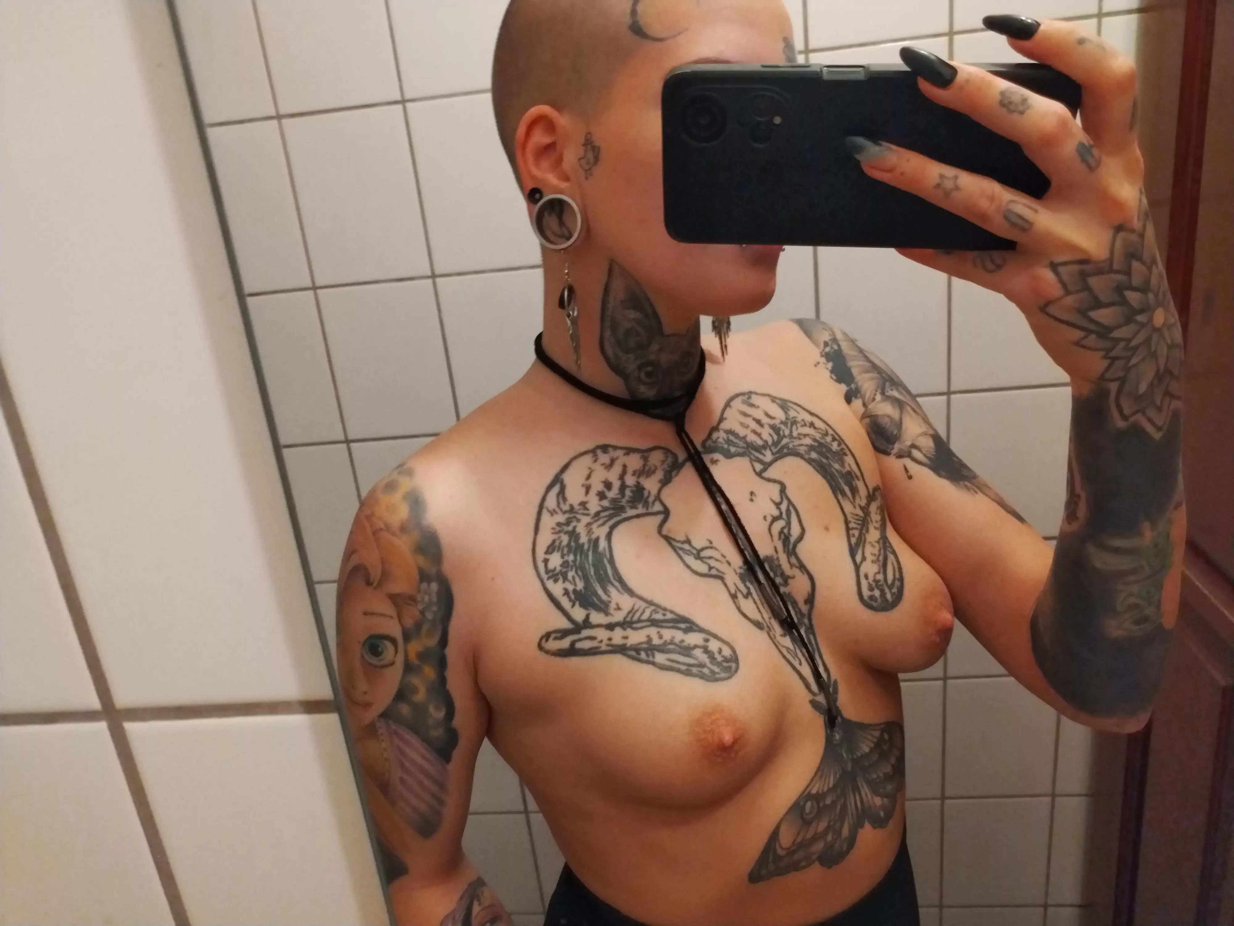Does anyone like bald bois with tattooed boobs? 😄 posted by NocturnalContexta
