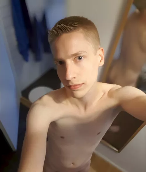 Hello! I'm from Sweden 😊 by northern_twink