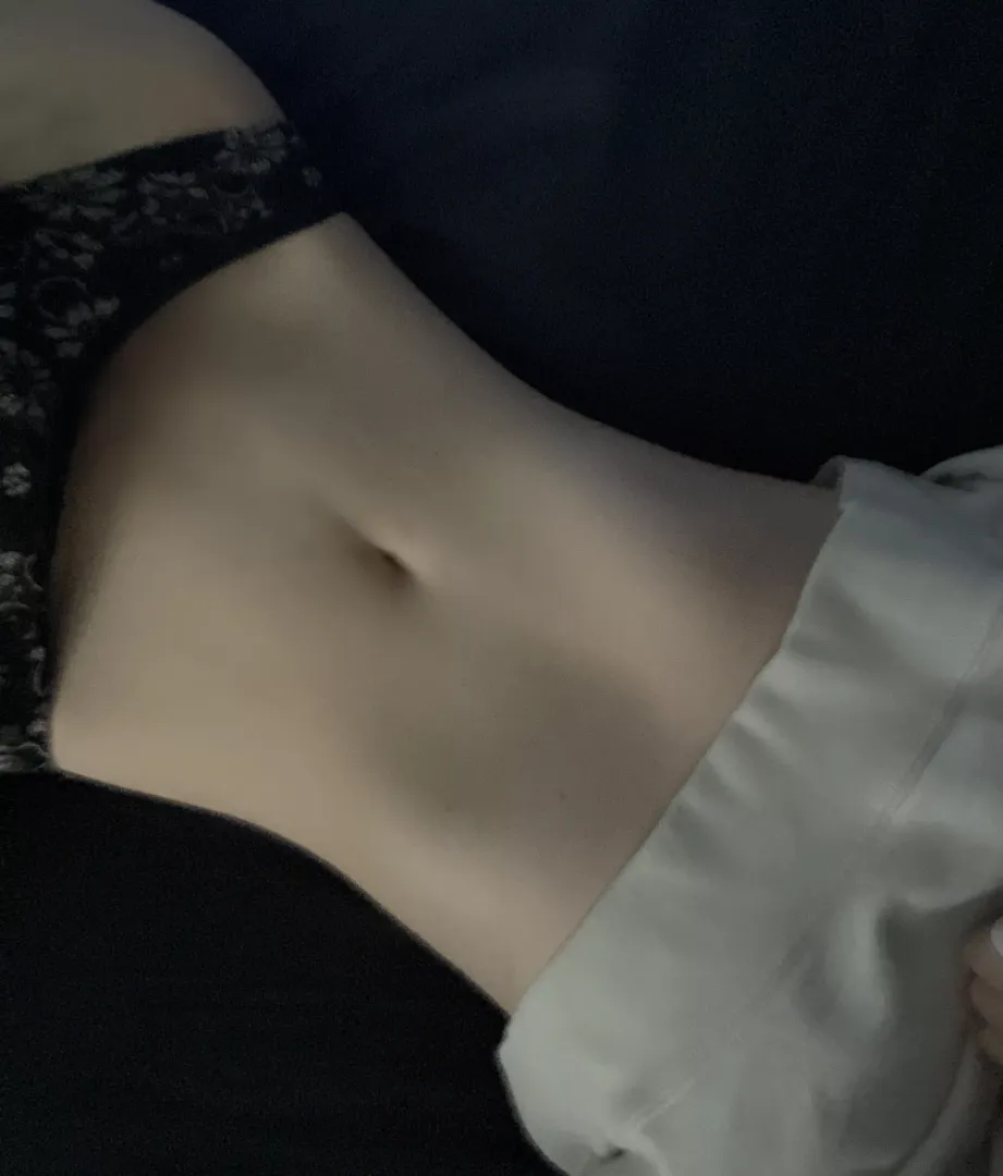 I'm a girl everywhere that it matters (; posted by UrCumSlut33