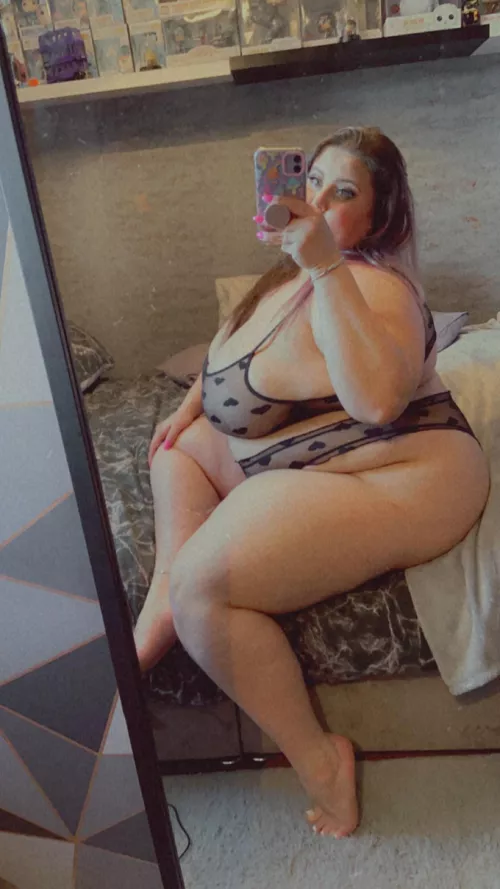 Kiss me all over by misssoftangel