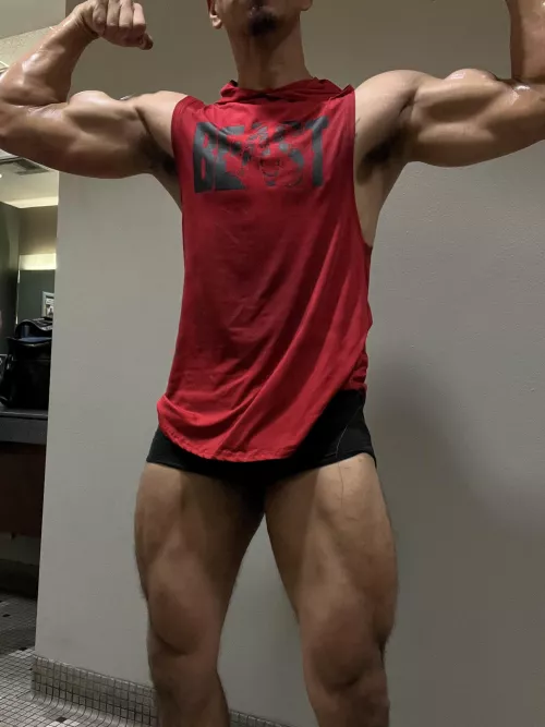 Let me flex for you 💪🏽 by AdonisFit69