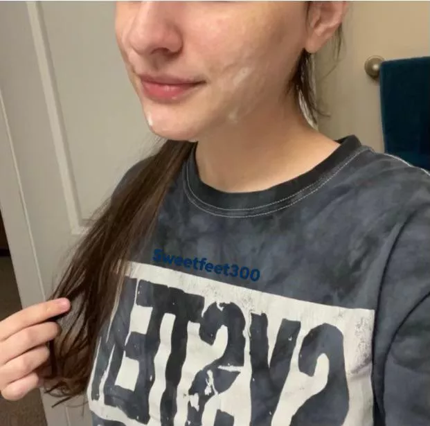 Nothing like hot cum in the morning posted by Sweetfeet300