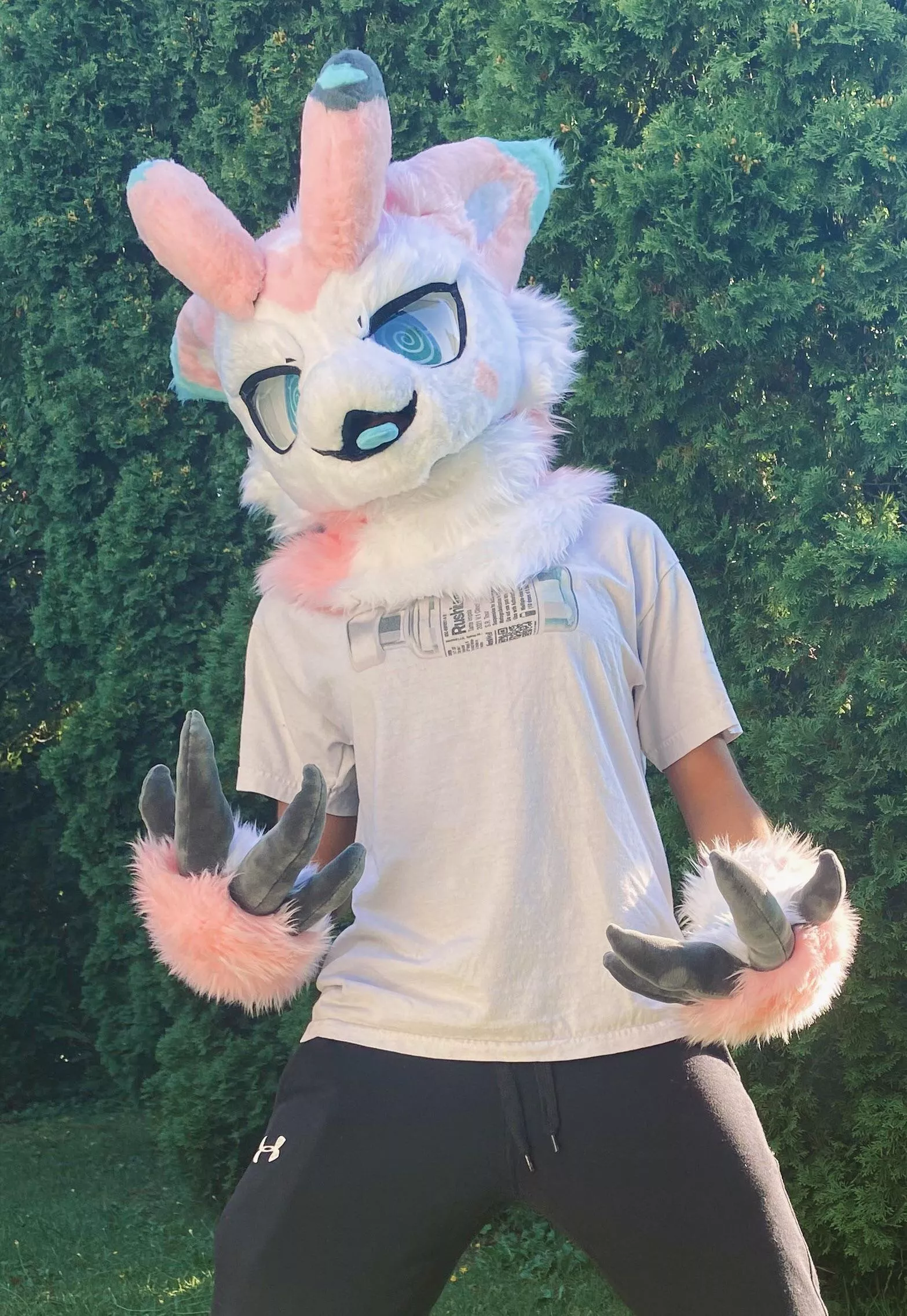 Rawr! posted by LavishnessNo1155