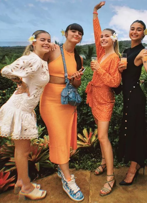 Rich girls in wine country by thepainfull1337