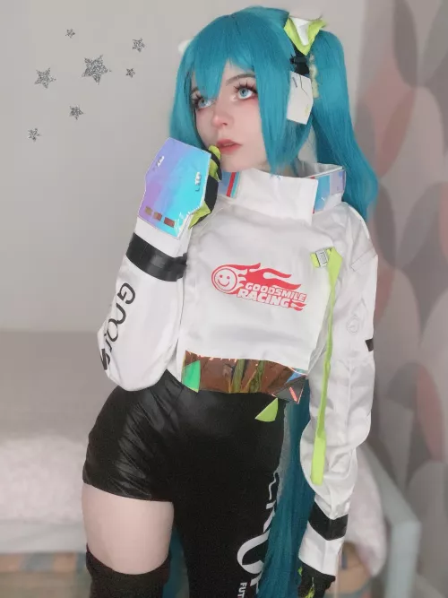 [self] Hatsune Miku 2022 racing verson by AnnieApple_