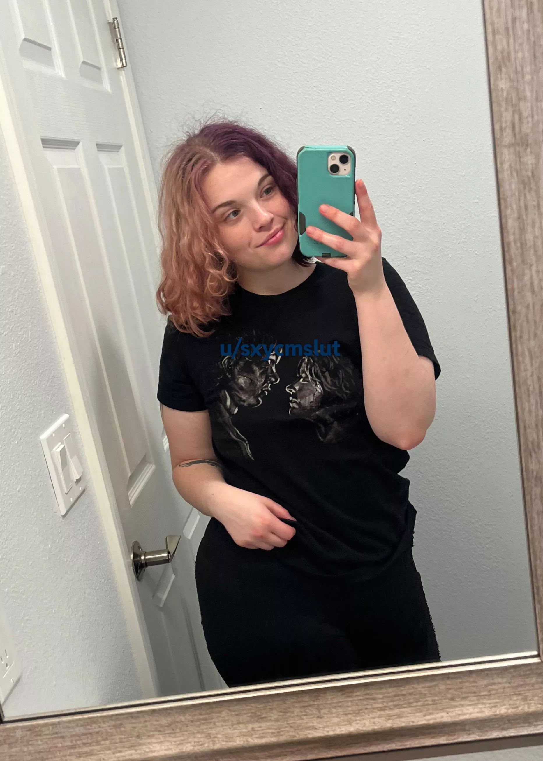 Turning 22 this weekend posted by sxycmslut