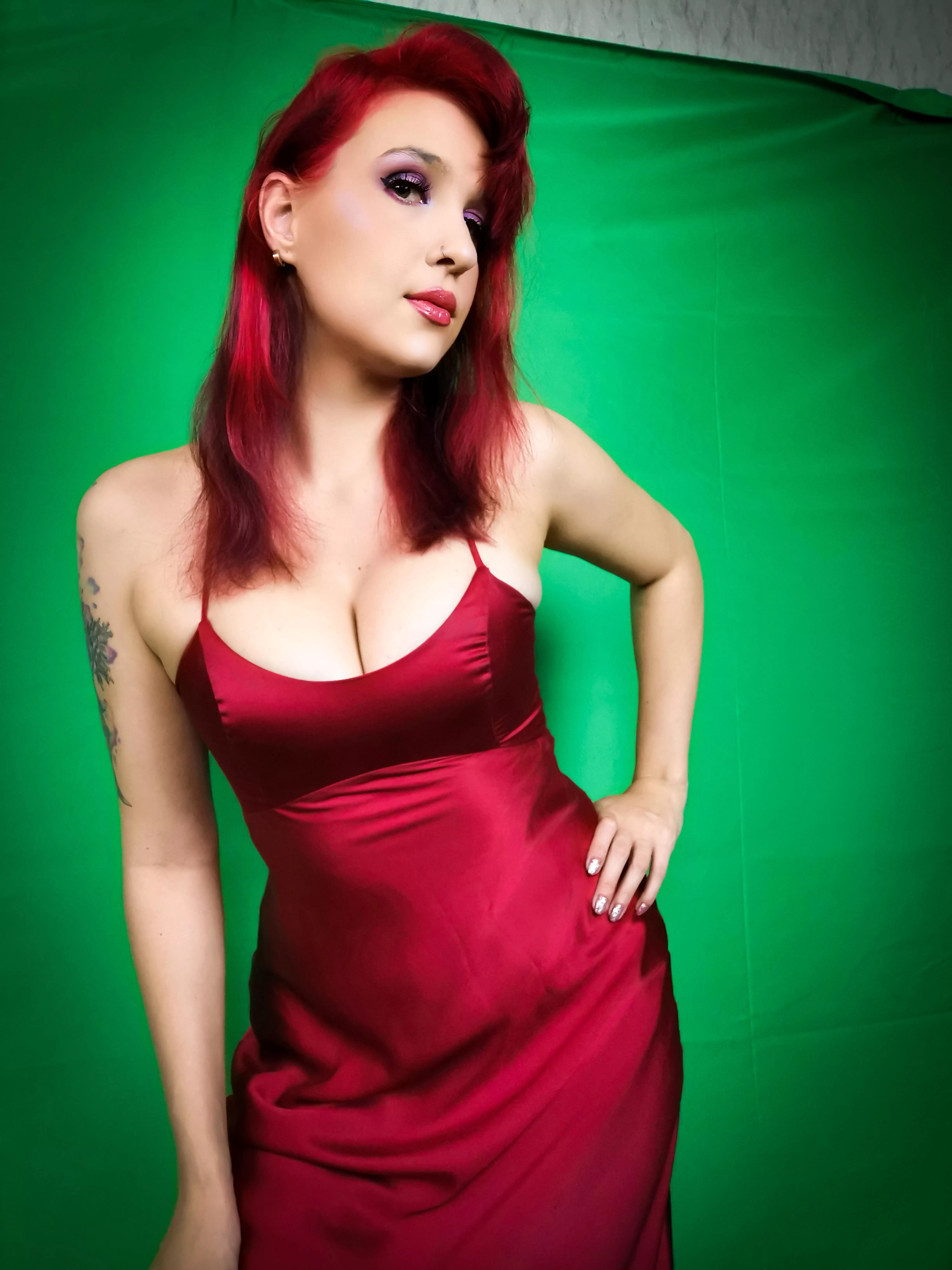 Would you like to see me more posted by Sarothica69