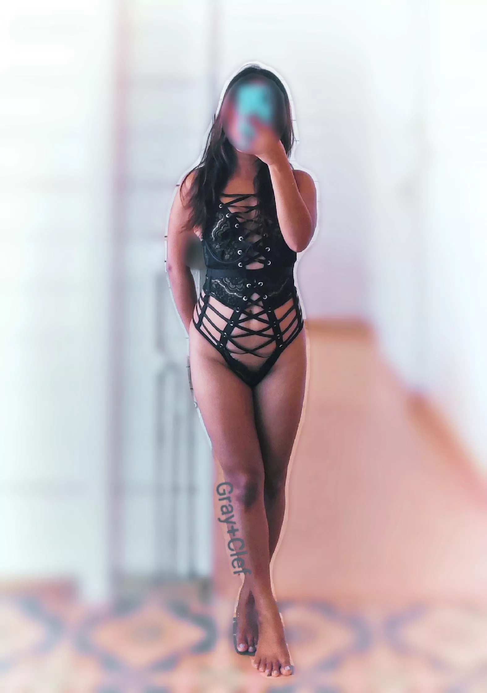 A good start to the long weekend 😏 [M] [F] posted by grayandclef