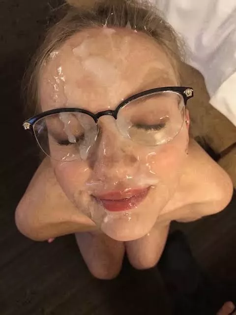 Am i the only one who loves cumming on there partner wears glasses posted by Crafty_Yogurt_4904