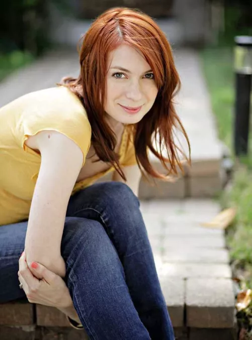 Felicia Day by lavendercamomile