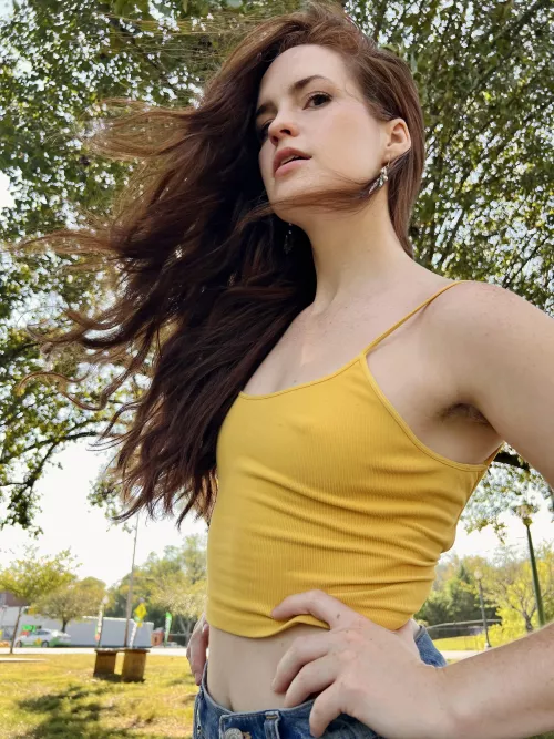 I am submitting this photo in hopes that I’ll make the r/braless cover photo one day. by saltysweetcaroline