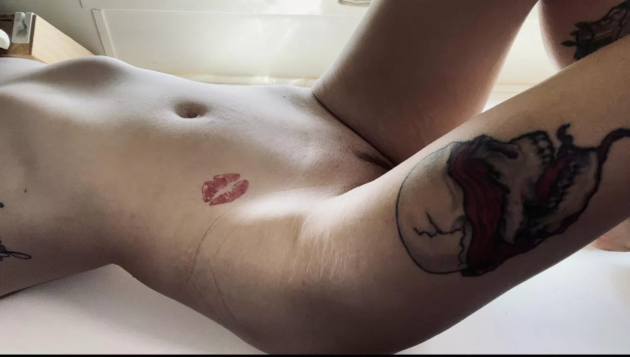 Natural light posted by just_a_littlegirl