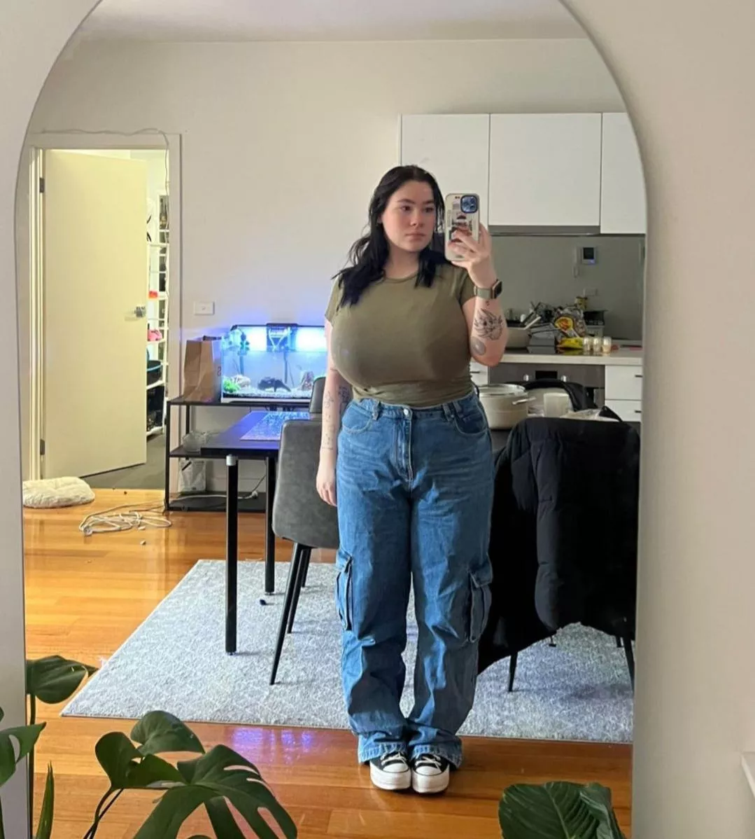 Selfie posted by rudeNwrecked