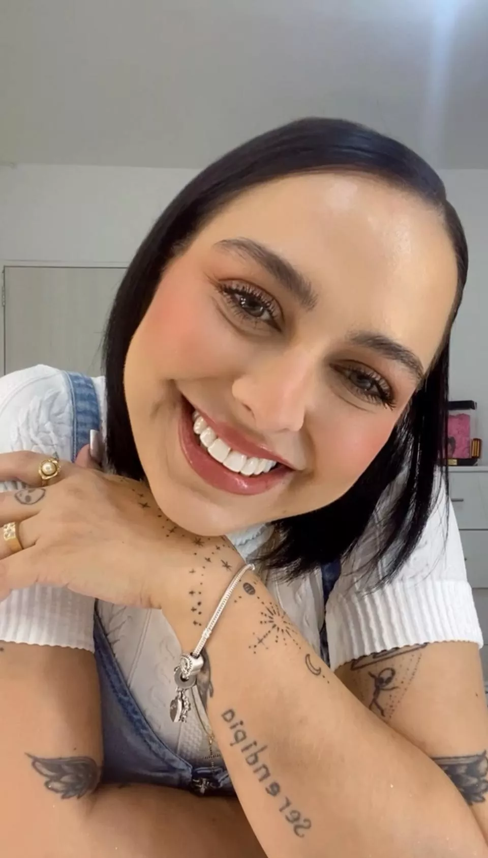 Showing of my smile on a happy day (33F) posted by SnivelingToad