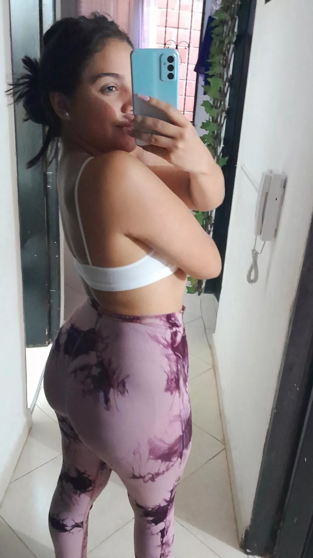 2004 girls have the best ass posted by Baby_ruthe