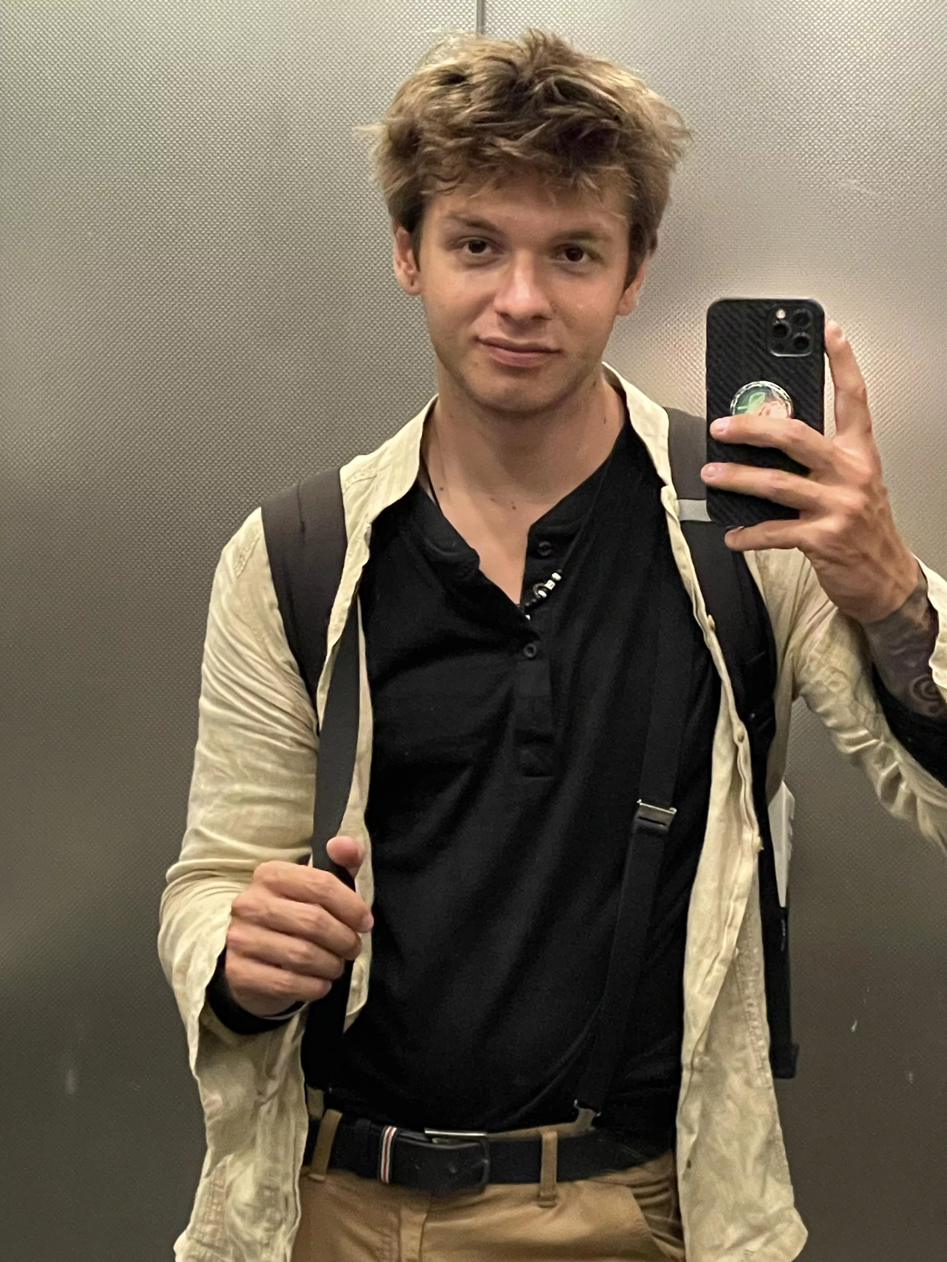 Am i okay looking? posted by NinoDragomir