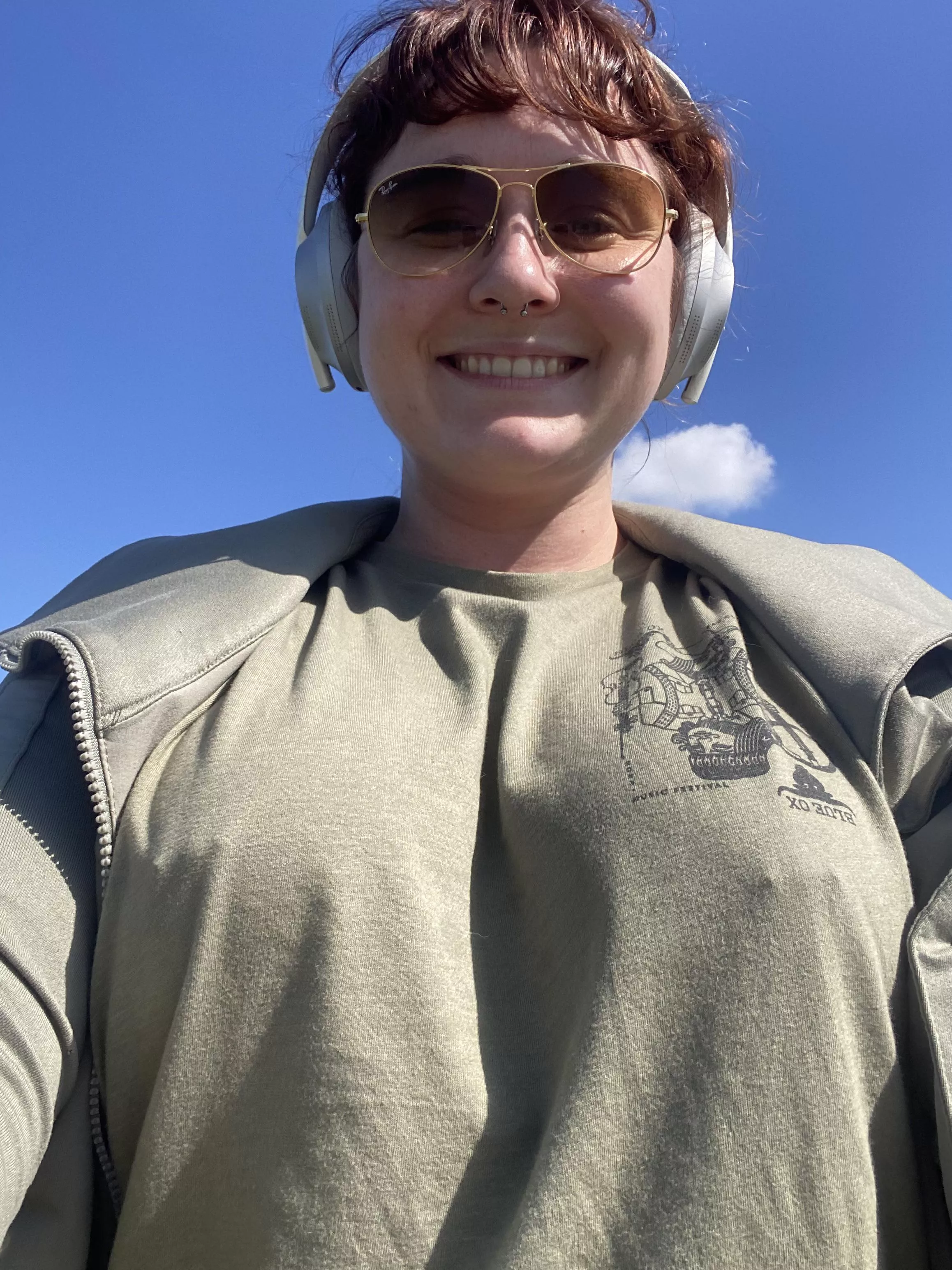 Braless Saturday walk, join me? posted by Cosmonaughtie_