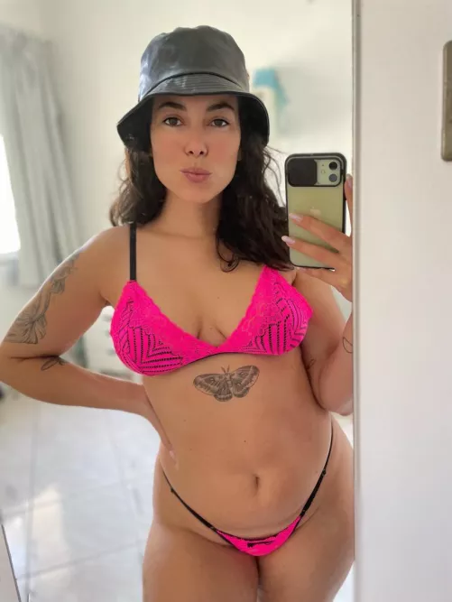 Caught you looking by lunasoares