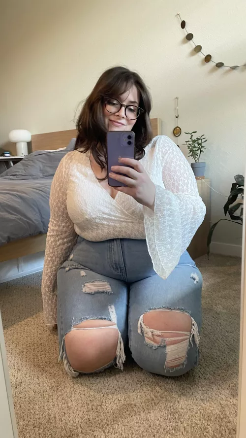 Cute and squishy by lunaxthicky