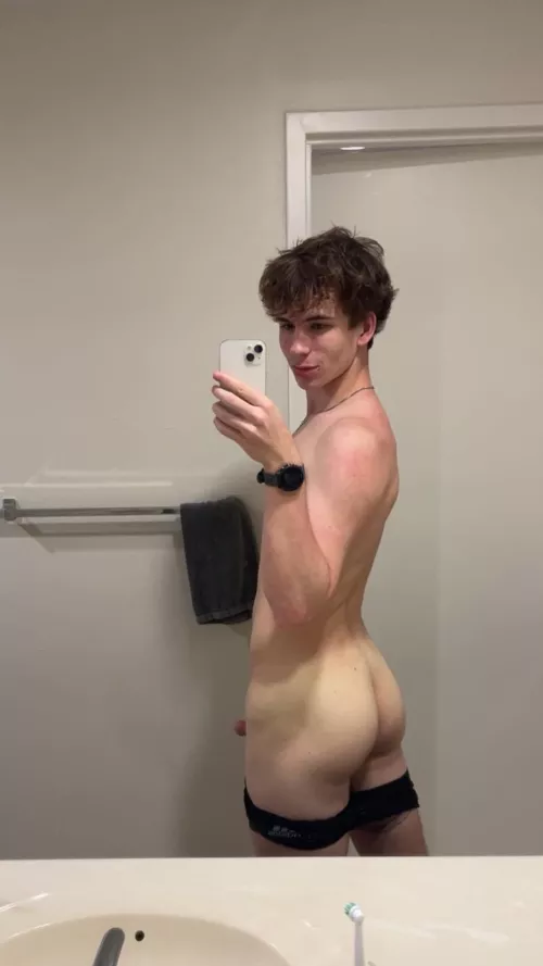 Did this make you stop scrolling? 🙂 (18) by minipilots