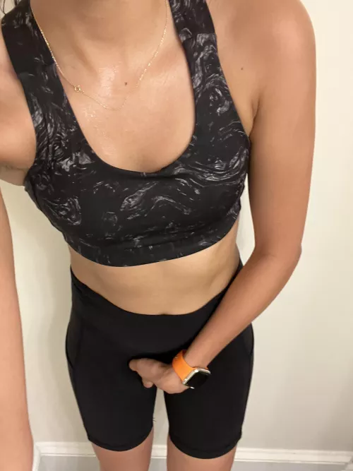 [F][OC] a hard workout always gets me dripping from head to toe by Throwaway_140727