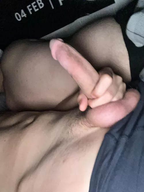 Got horny at the sleep over by Markusves-593