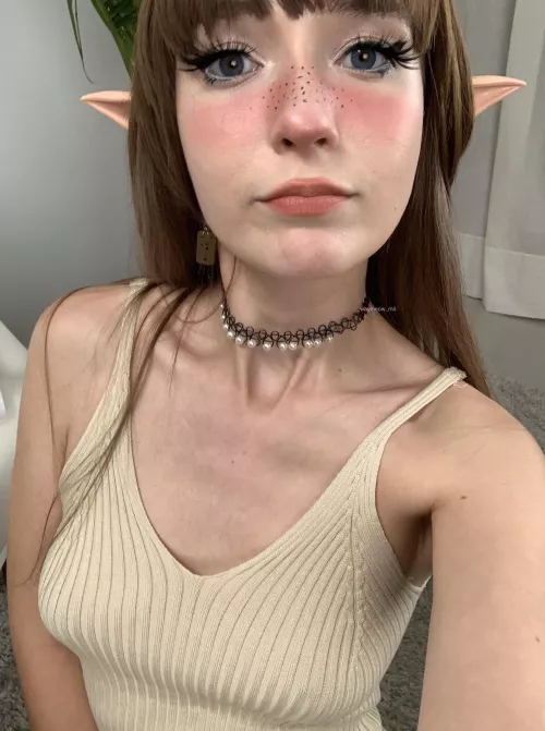 Hey, here's selfie of an elf girl, who doesn't wear bra under her dress^^ by _waymeow_mil