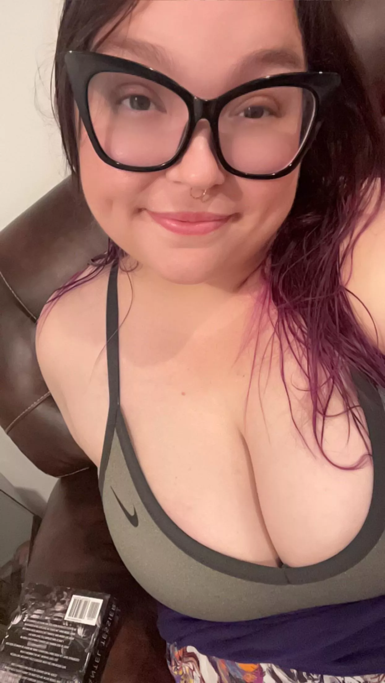 Hi 😘 posted by Middle-Post-3089