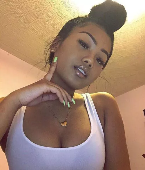 If she asked you out for coffee what would your response be by ladiesman21700000000