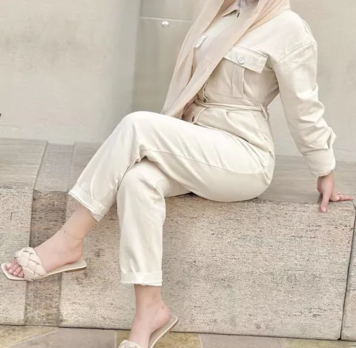 Is my sister hot im lebanese by nonamedkokii