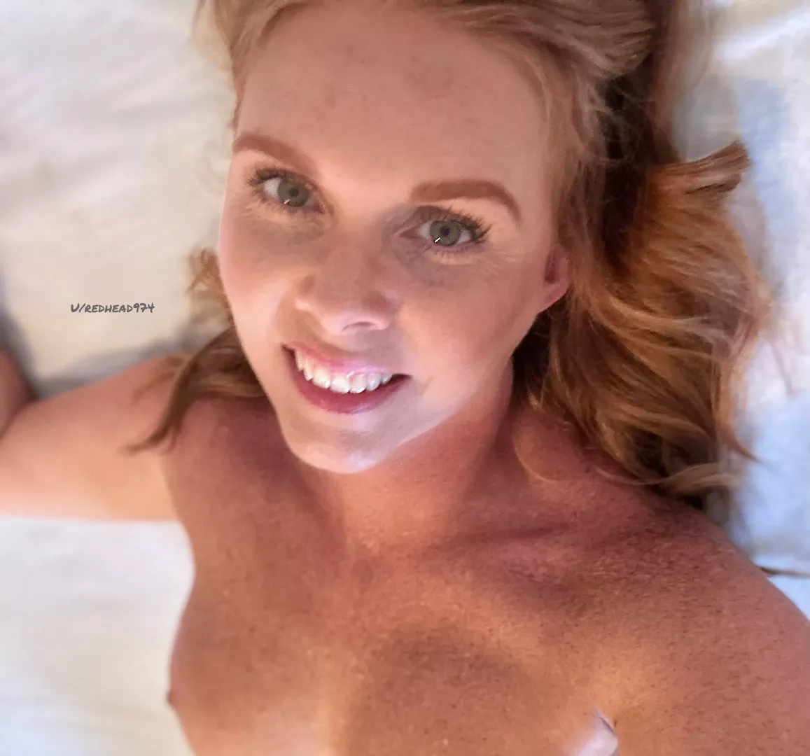 Just me posted by Redhead974
