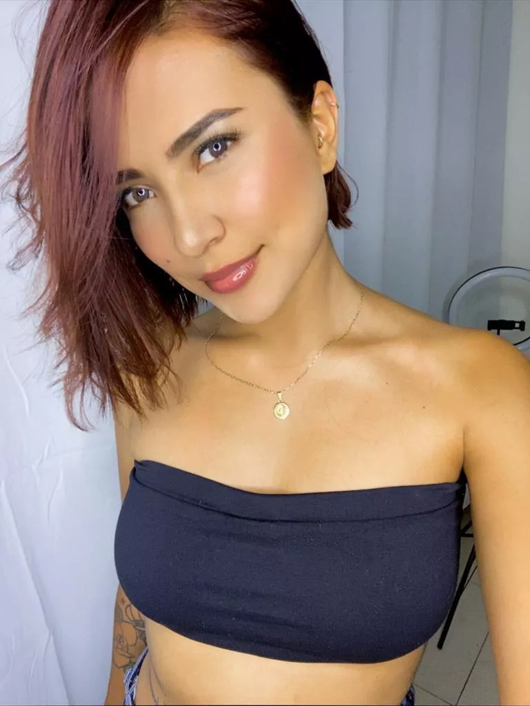 Just my face [f] posted by karladaniels52