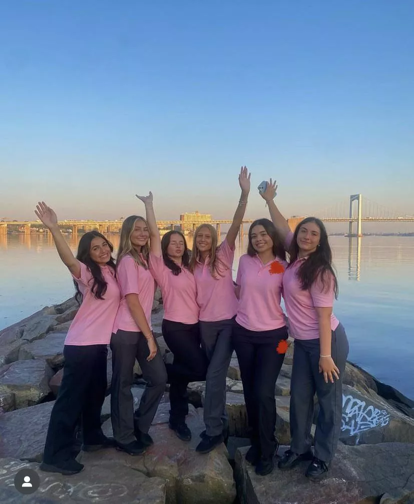 Matching pink posted by Least_Preparation158