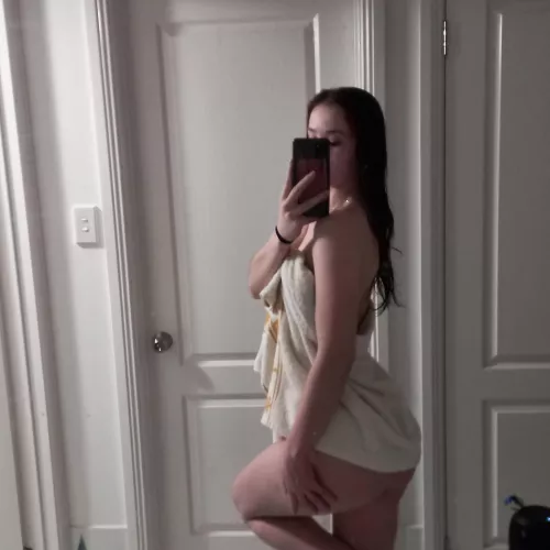 Say YES if you are over 21 and I'll send you something... by SammyZiva