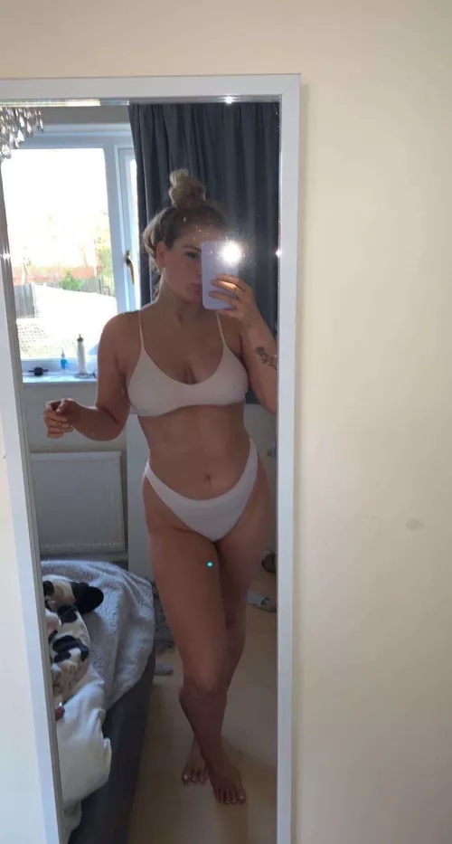 Sharing my girl with other couples by Inevitable-Feature84