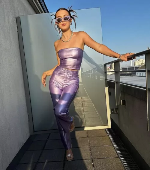 So horny & hard for Millie Bobby Brown. by strojack23