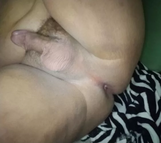 Spreading love and legs. by K_Ellenstein