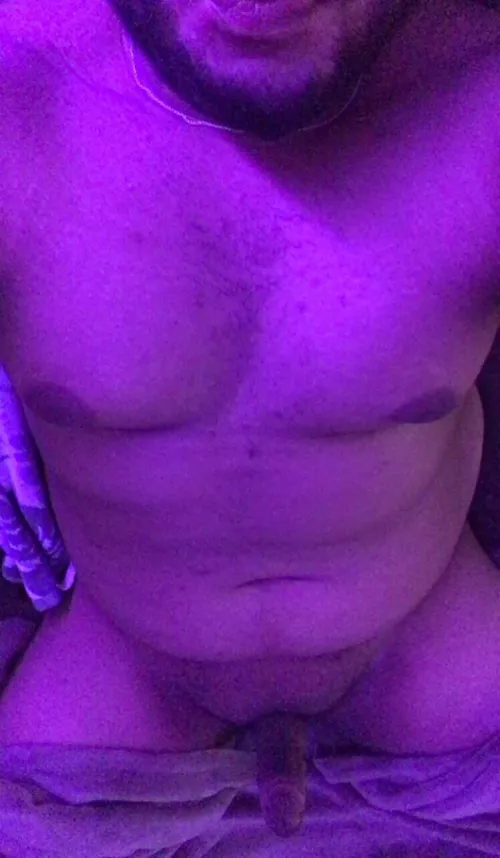 wish someone was riding my face by Qhungg23