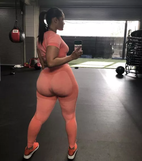 Ass (f)at enough? by luxebooty