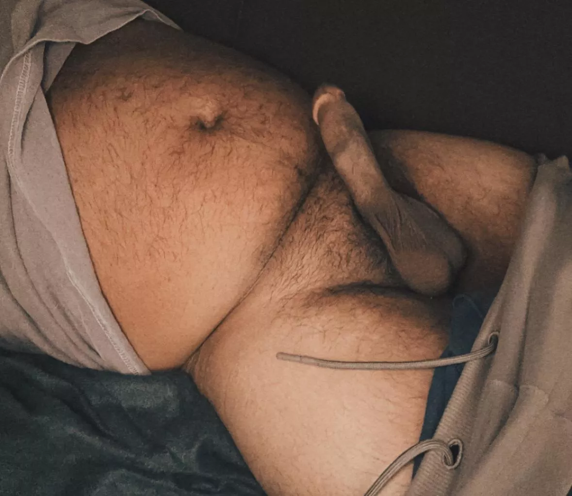 big stretch posted by hunny_broonx