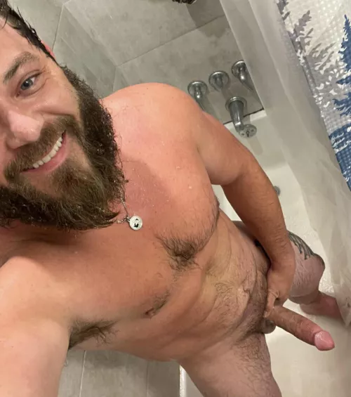 How’s the beard by GymDates111