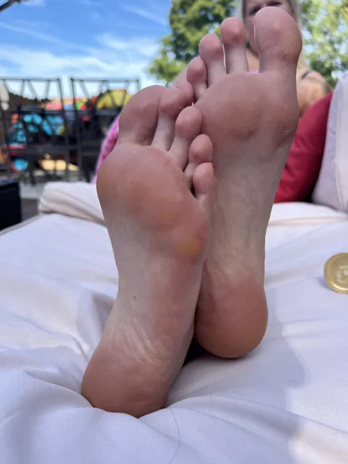 My big soles by TheQueenofArch