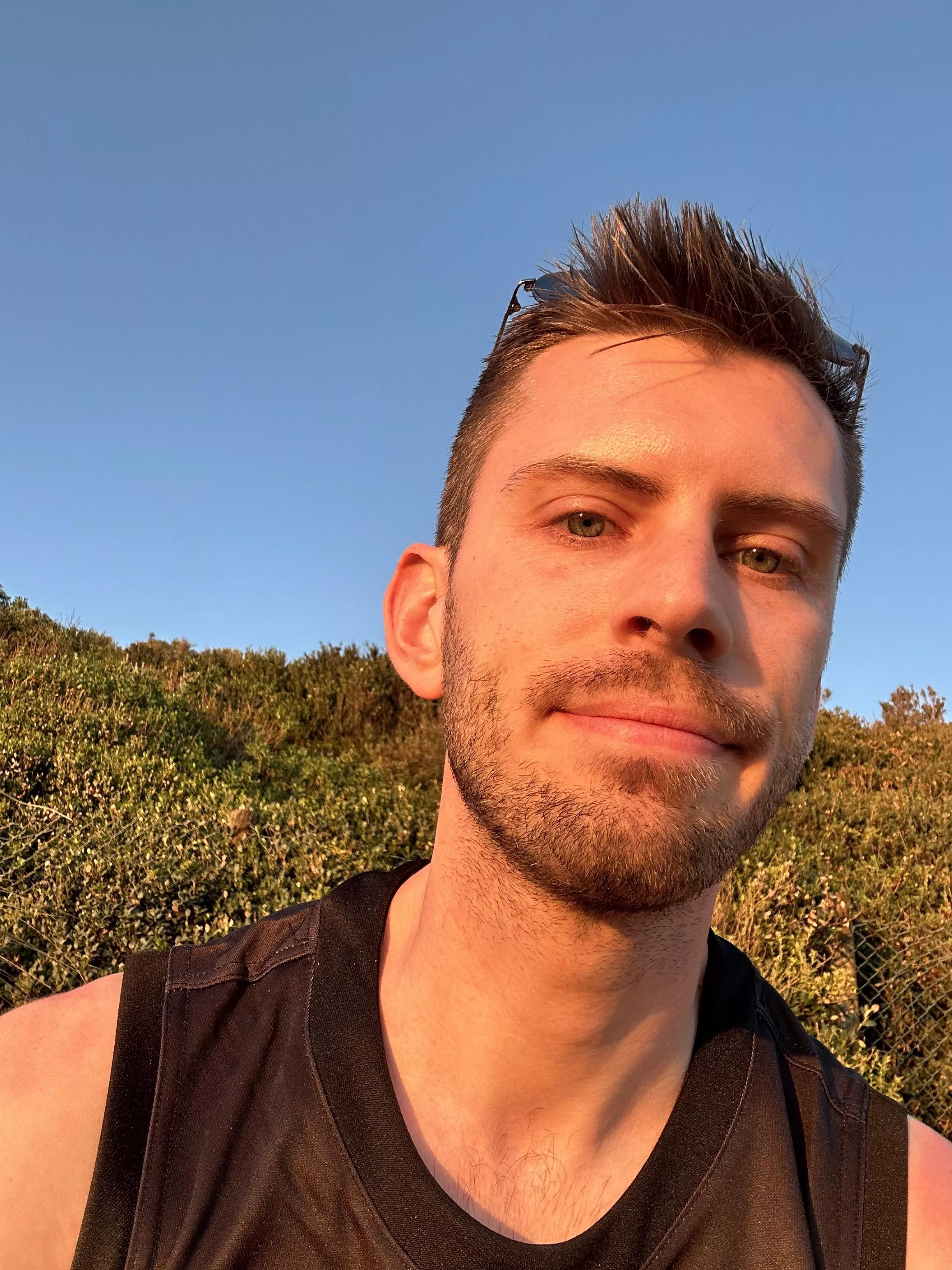 Ok didn’t expect golden hour to hit this good. Welcome to spring in Melbourne! posted by JNRmatt