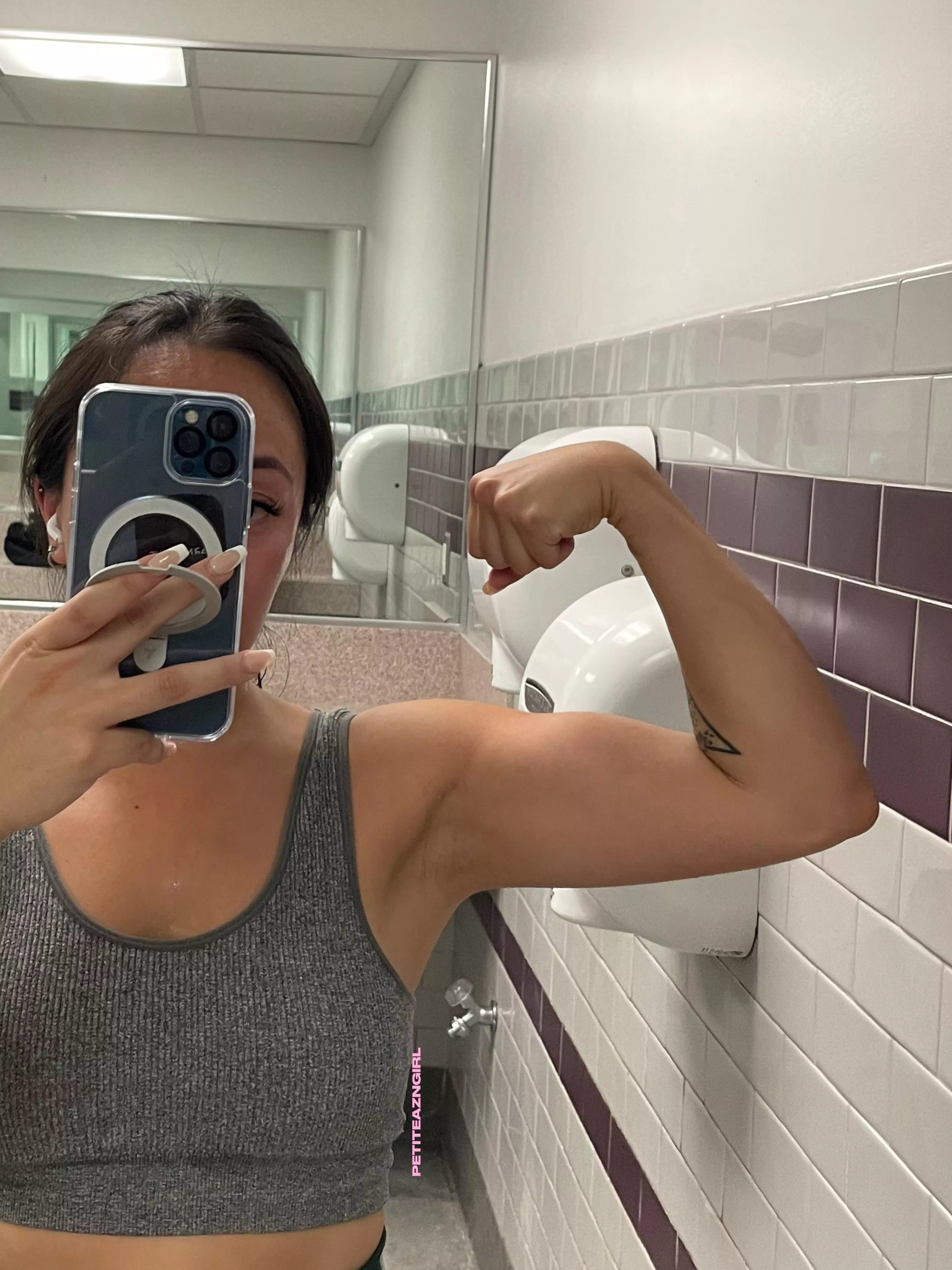 Post gym pits posted by petiteazngirl7