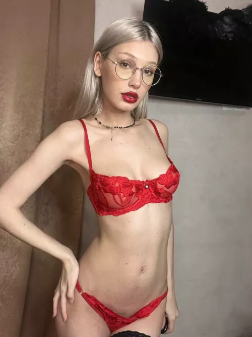 Skinny girls are beautiful, especially me by calmlyacquit