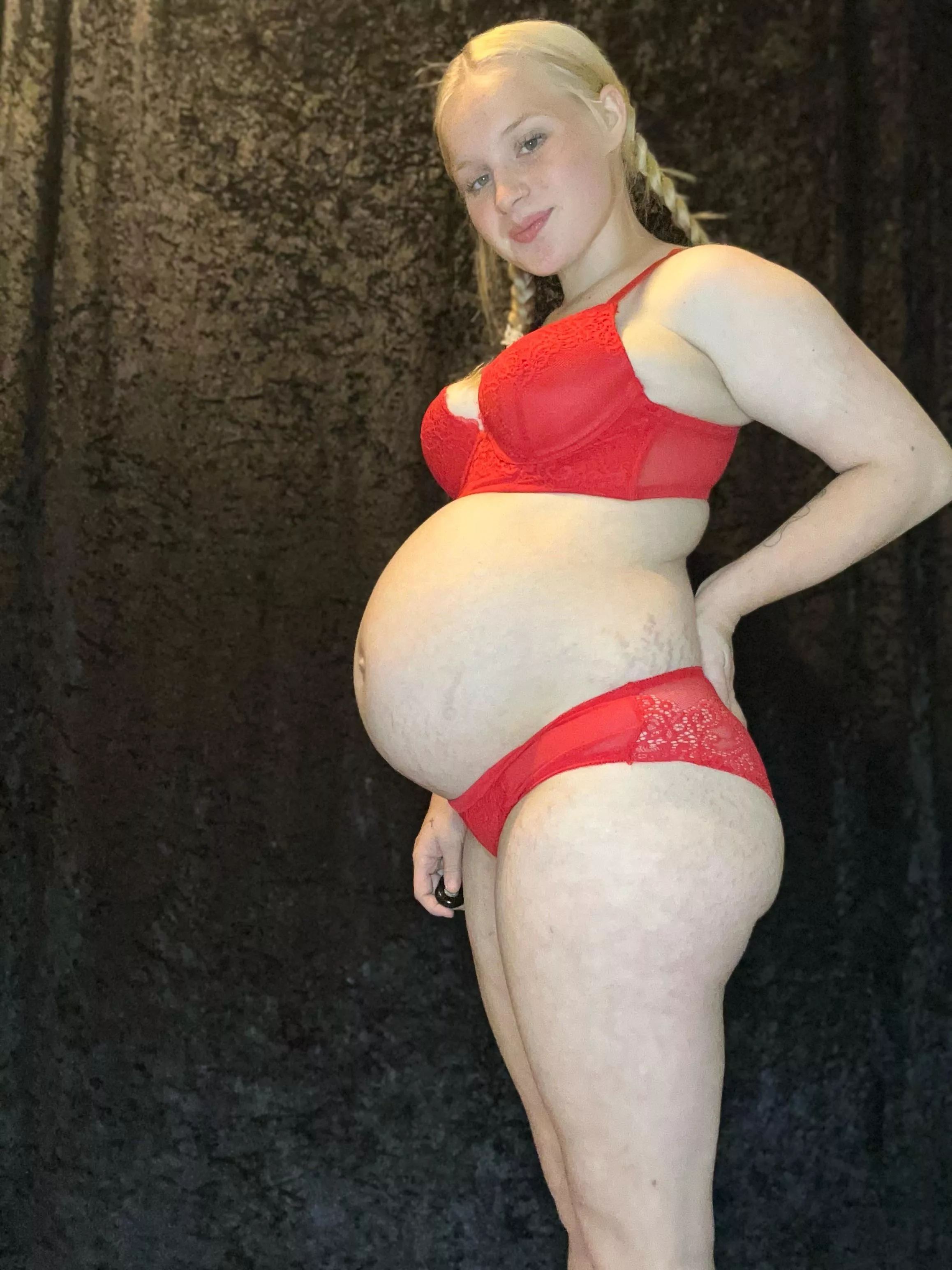 So Pregnant , but lingerie still makes me feel sexy posted by Fantastic-Manager-30