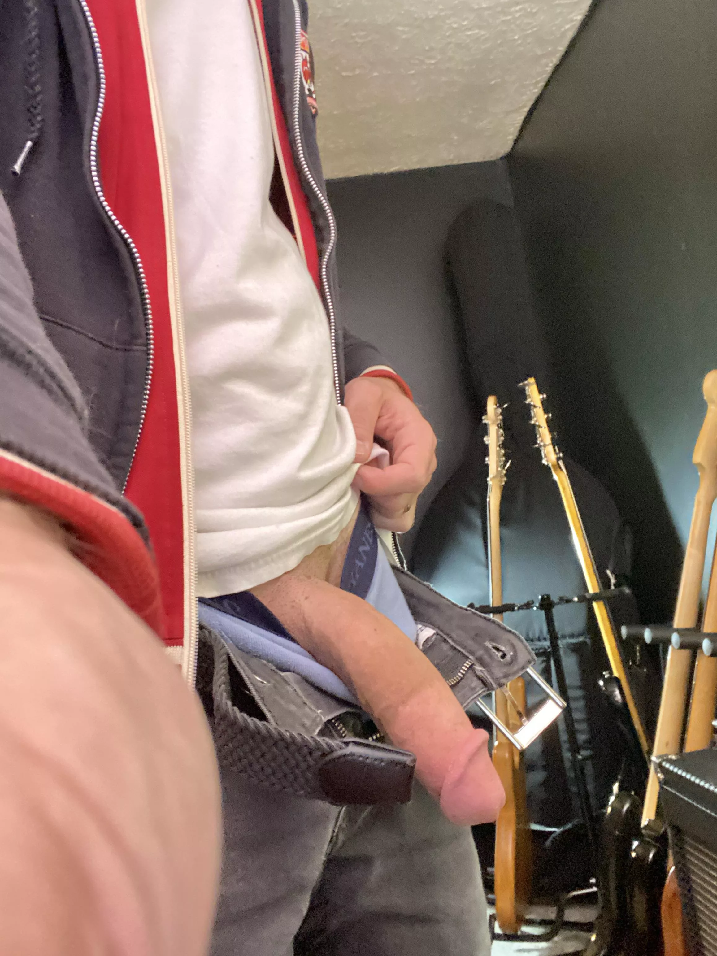 Thick and cut posted by SecretHost35