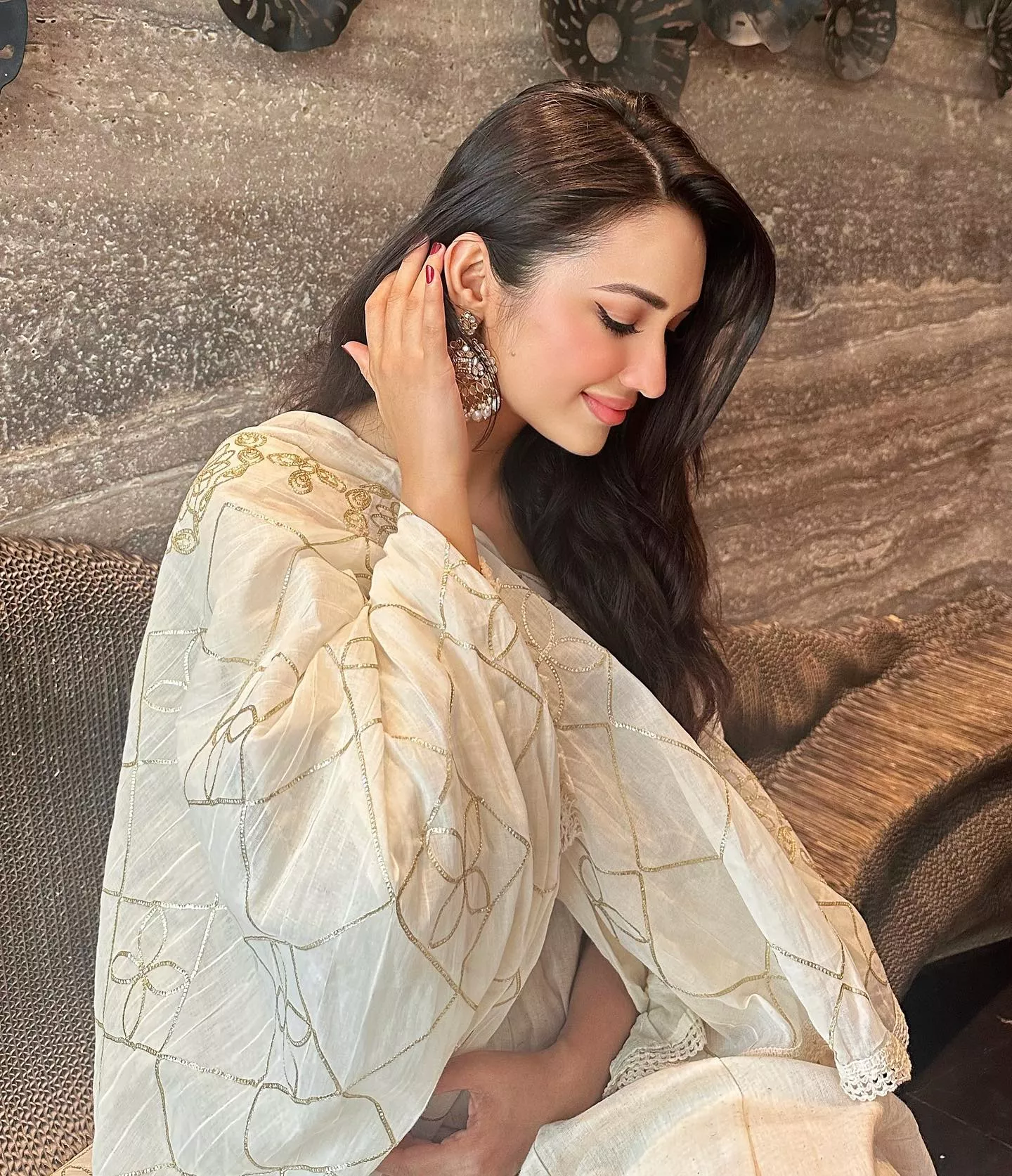 Akanksha Sharma posted by sagar9175