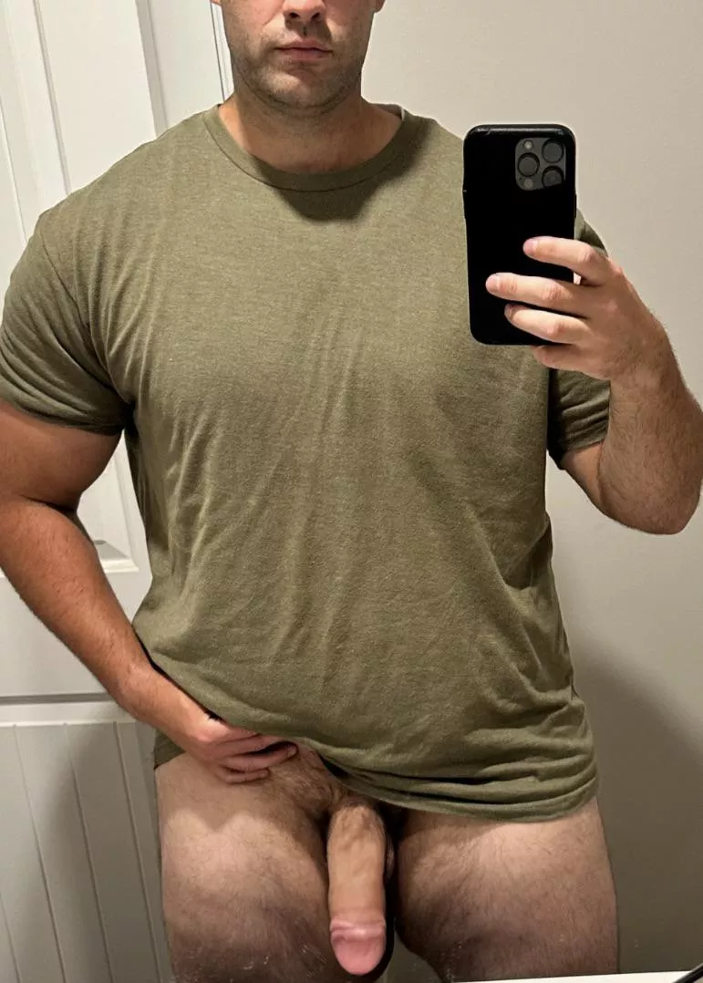 Am I thick enough for here? DMs open posted by SirCumsTooMuch825