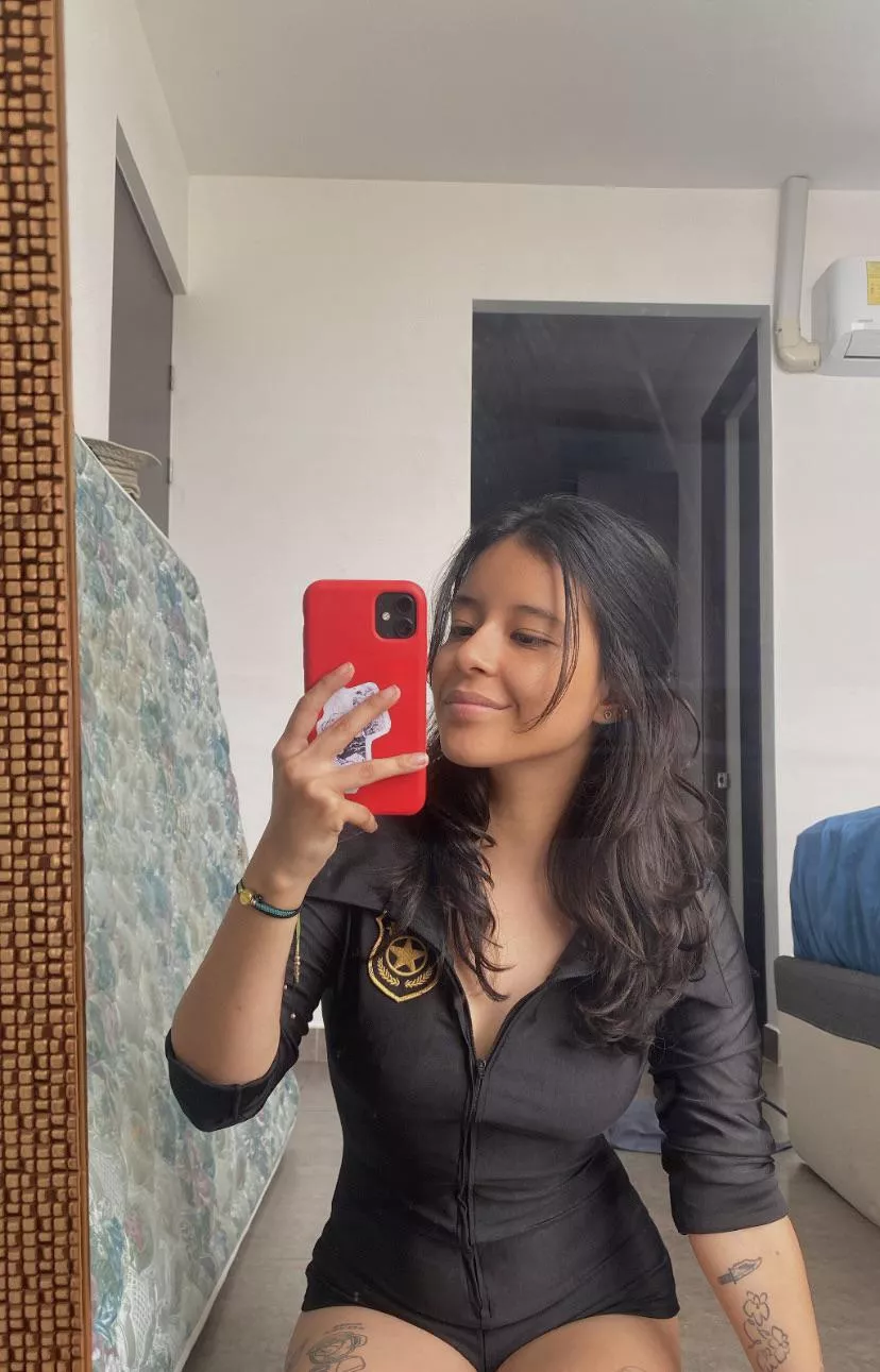 I am really excited for halloween! [F] posted by leadeashy